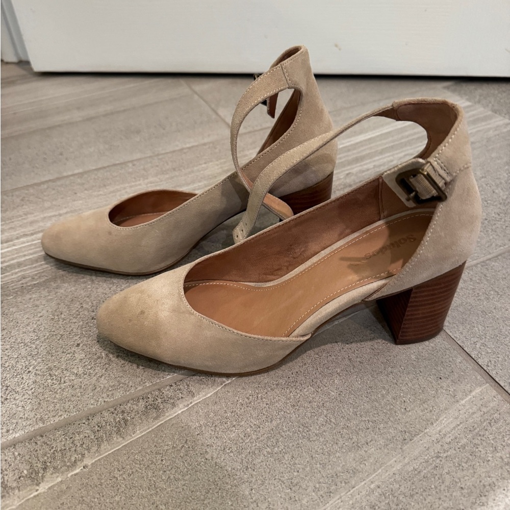 Soludos Beige Suede Block Heel Shoes